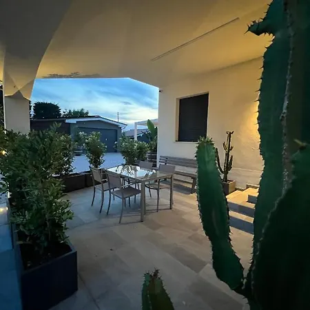 Torrione - & Pool * צ'יביטאנובה מארקה