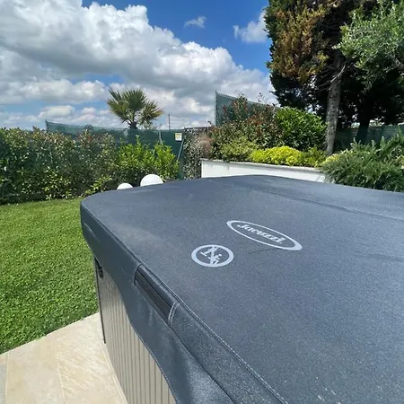 Torrione - & Pool Apartment Civitanova Marche
